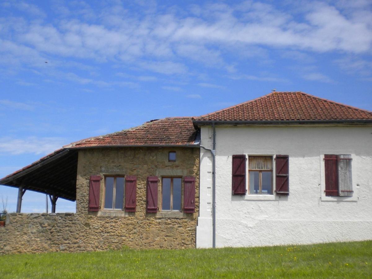 Bed and Breakfast Ancienne Ecole Cazaux-Villecomtal Экстерьер фото