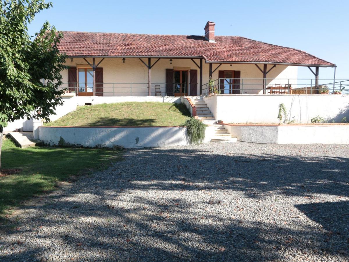Bed and Breakfast Ancienne Ecole Cazaux-Villecomtal Экстерьер фото